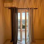 شقة Village *